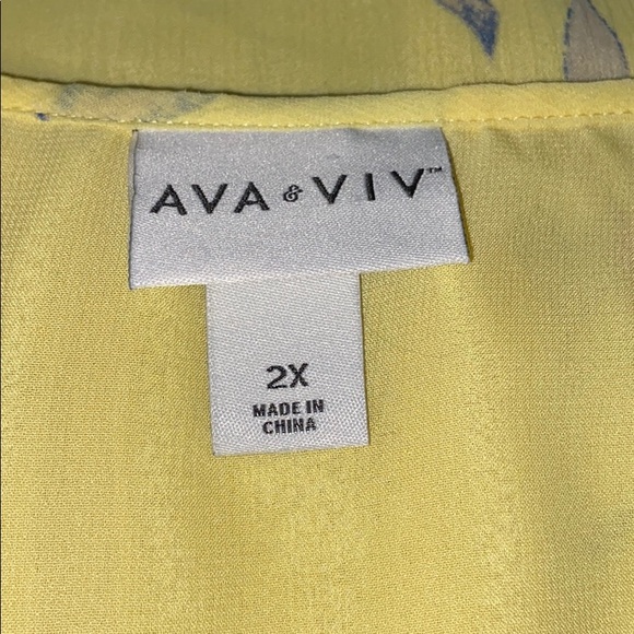 AVA & VIV Floral Yellow Blouse - Picture 6 of 7